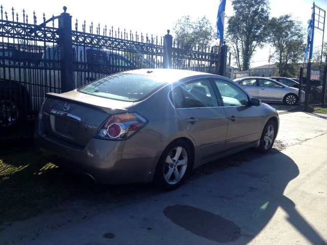 Nissan Altima 2007 photo 2