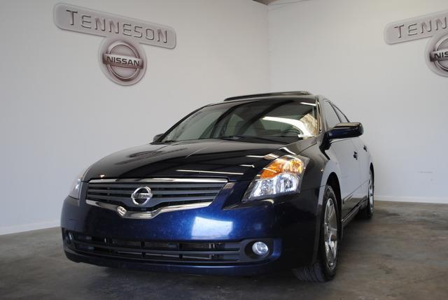 Nissan Altima Pickupslt Quad Cab SWB 4WD 4x4 Truck Sedan