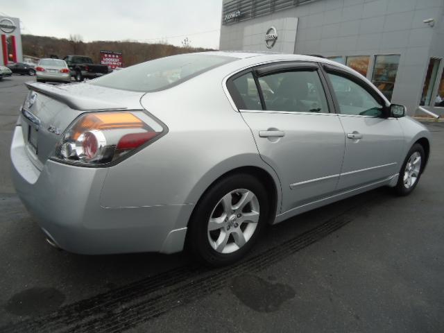 Nissan Altima 2007 photo 1