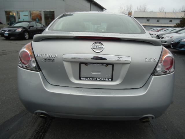 Nissan Altima 2007 photo 2