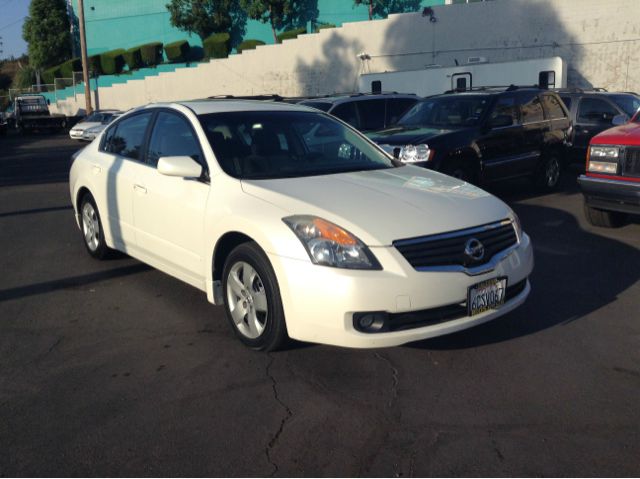 Nissan Altima 2007 photo 1