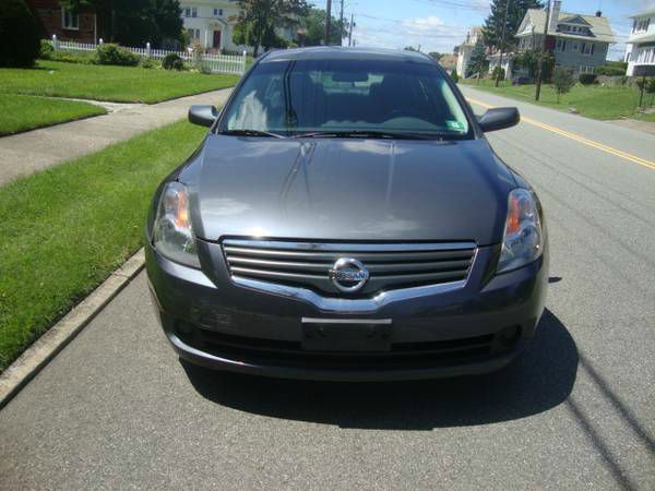 Nissan Altima 2007 photo 2