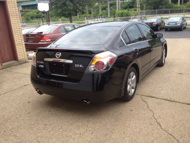 Nissan Altima 2007 photo 2