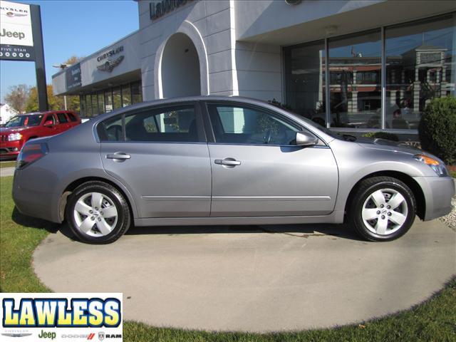 Nissan Altima 2007 photo 1