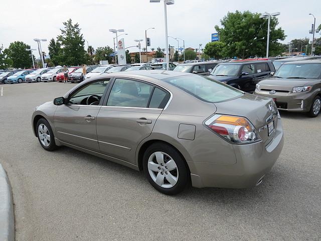 Nissan Altima 2007 photo 4