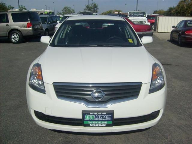 Nissan Altima 2007 photo 2