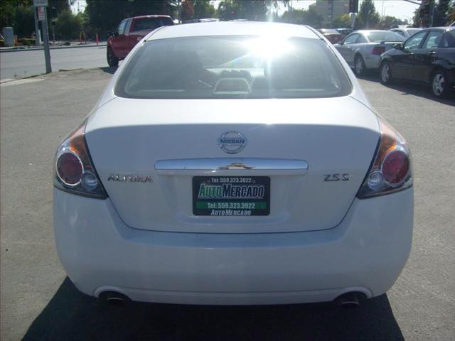 Nissan Altima 2007 photo 4