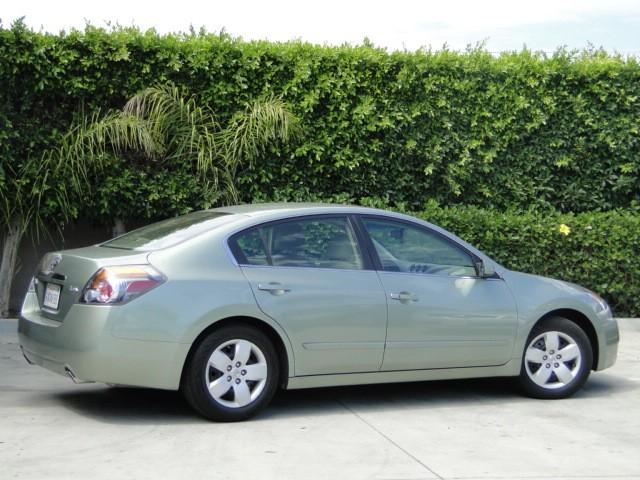 Nissan Altima 2007 photo 1