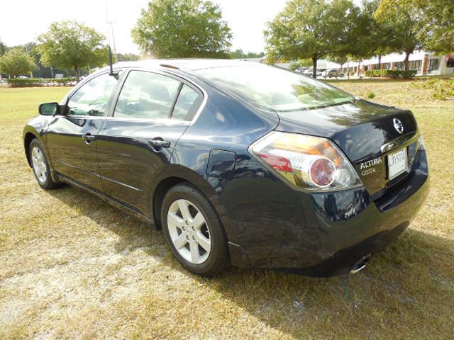 Nissan Altima 2007 photo 4