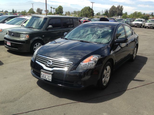 Nissan Altima GS-R Sedan