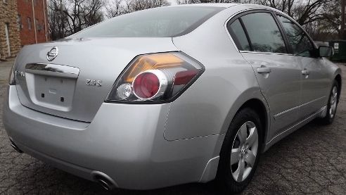 Nissan Altima 2007 photo 2