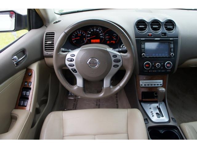 Nissan Altima 2007 photo 2