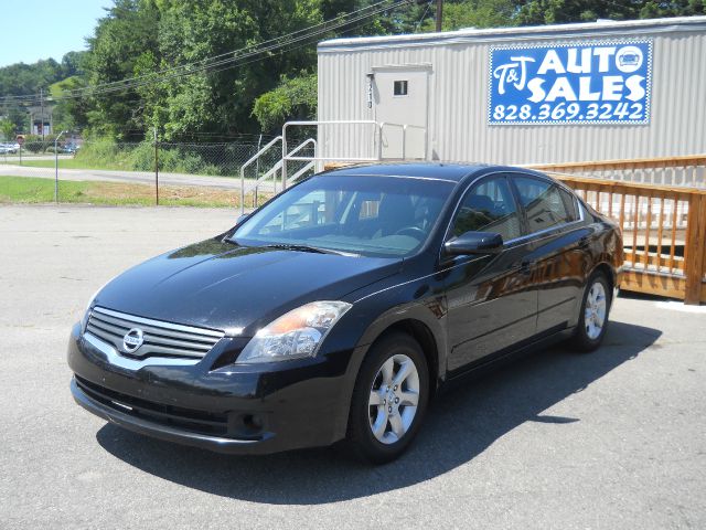 Nissan Altima 2007 photo 2