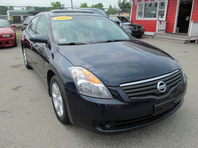 Nissan Altima 2007 photo 2