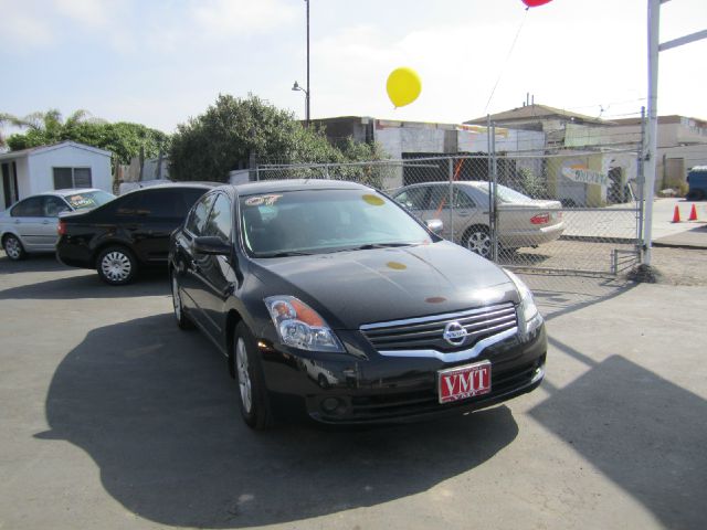 Nissan Altima 2007 photo 2