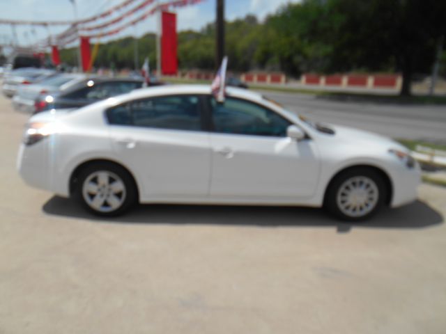 Nissan Altima 2007 photo 2