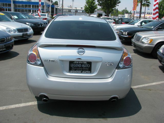 Nissan Altima ST Pickup 4D 5 1/2 Ft Sedan