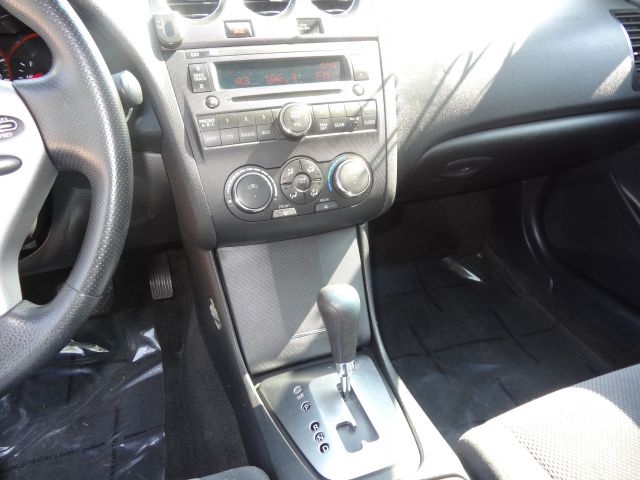 Nissan Altima 2008 photo 12