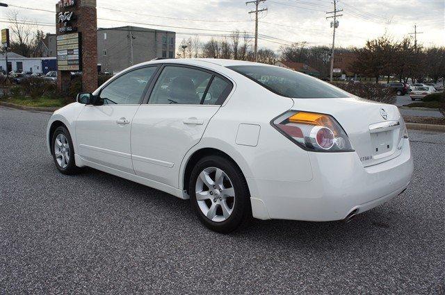 Nissan Altima 2008 photo 1