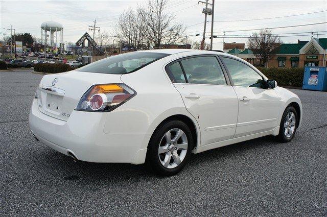 Nissan Altima 2008 photo 2