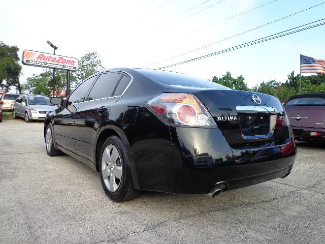 Nissan Altima 2008 photo 2