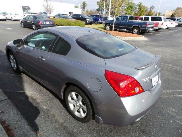 Nissan Altima 2008 photo 2