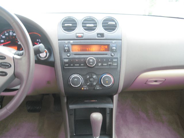 Nissan Altima 2008 photo 8