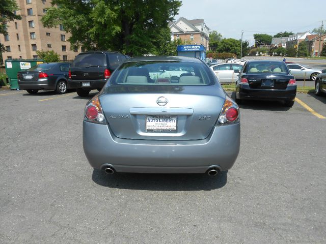 Nissan Altima 2008 photo 1