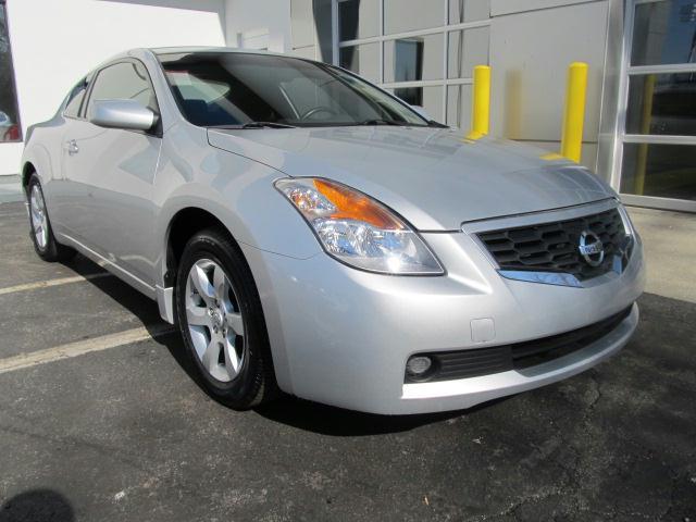 Nissan Altima 2008 photo 1