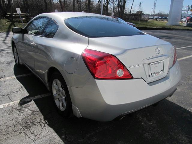 Nissan Altima 2008 photo 4