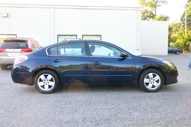 Nissan Altima 2008 photo 2