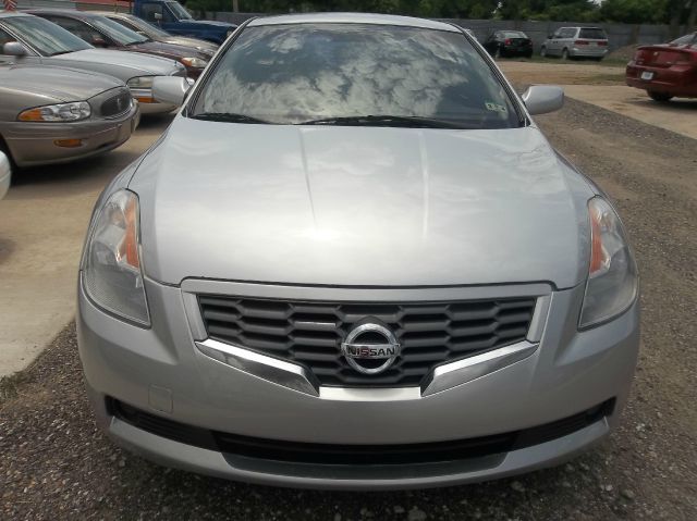 Nissan Altima 2008 photo 2