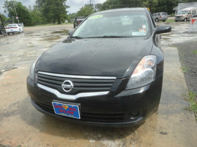 Nissan Altima Unknown Sedan