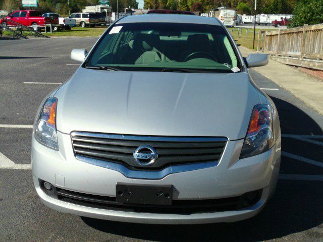 Nissan Altima Unknown Sedan