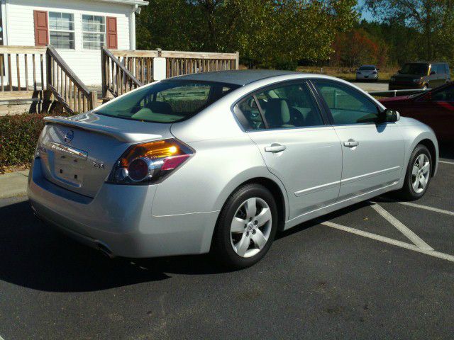 Nissan Altima 2008 photo 1