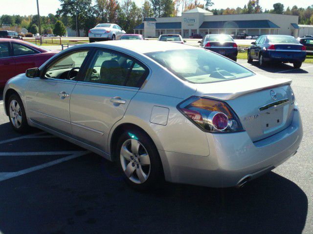 Nissan Altima 2008 photo 4