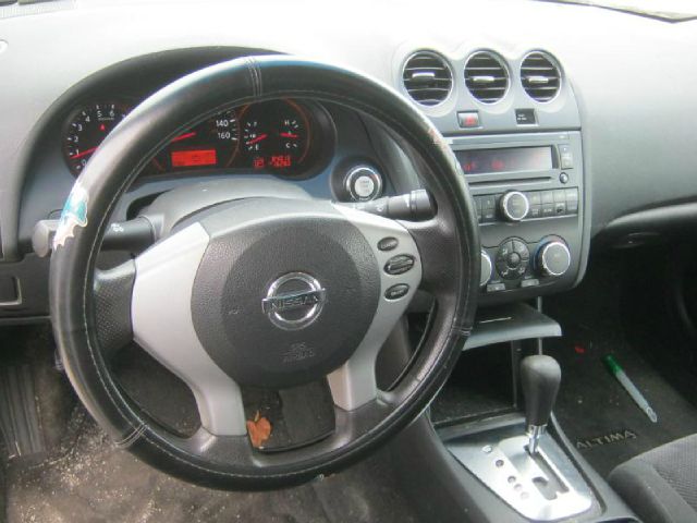 Nissan Altima 2008 photo 1