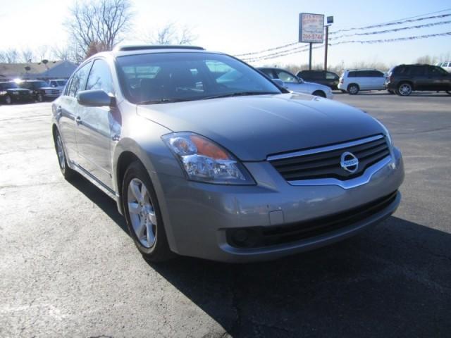 Nissan Altima 2008 photo 2