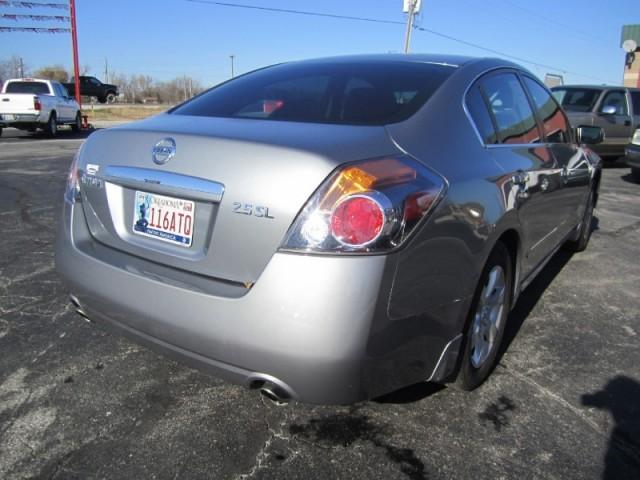 Nissan Altima 2008 photo 5