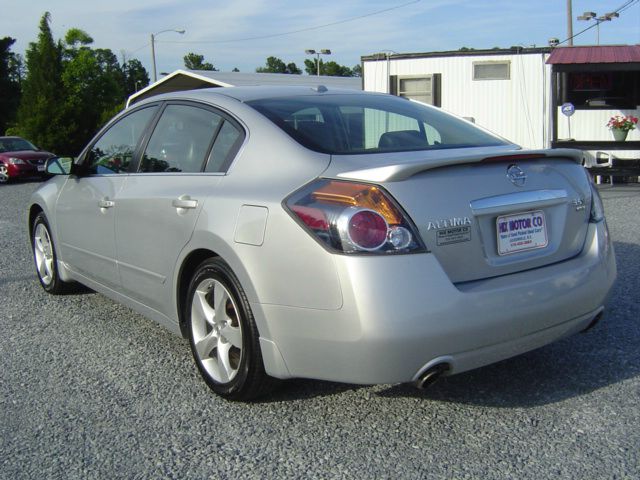 Nissan Altima 2008 photo 1