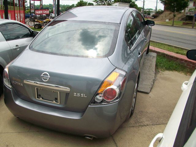 Nissan Altima Pickupslt Quad Cab SWB 4WD 4x4 Truck Sedan