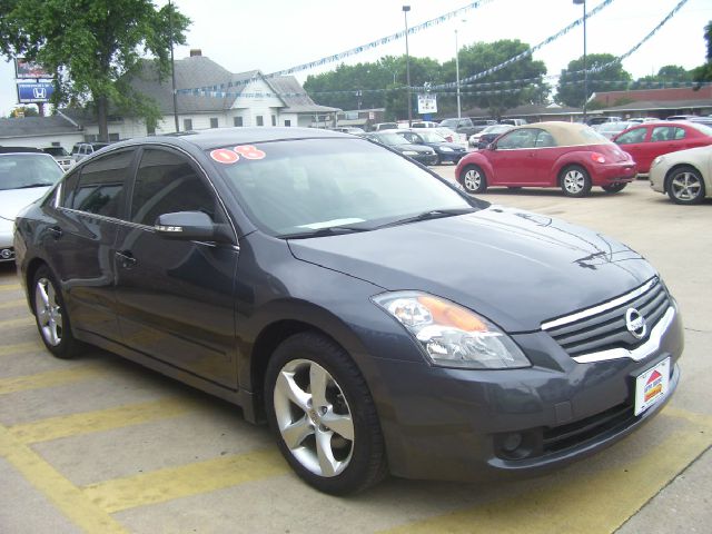 Nissan Altima 2008 photo 2