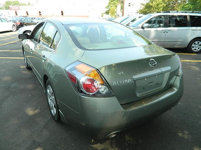 Nissan Altima 2008 photo 2