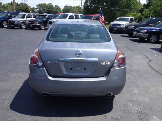 Nissan Altima 2008 photo 9