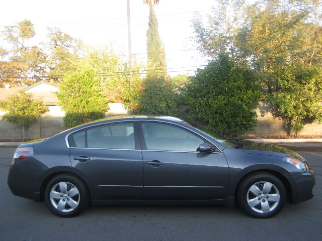 Nissan Altima 2008 photo 2