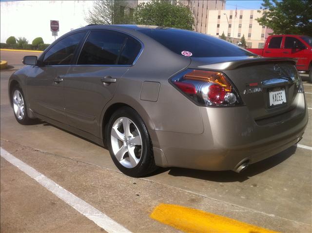 Nissan Altima 2008 photo 1