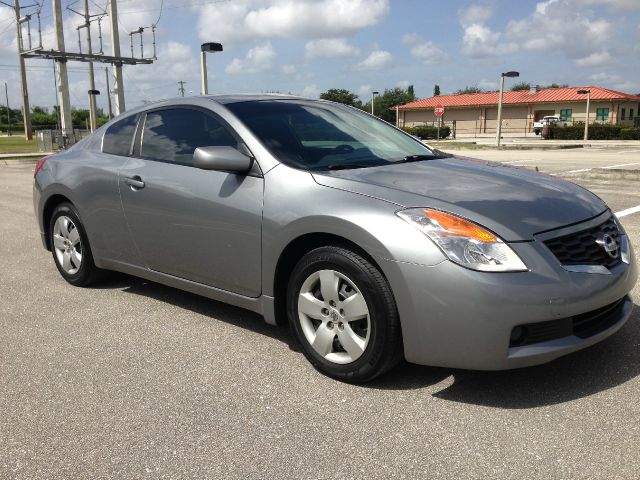 Nissan Altima 2008 photo 1