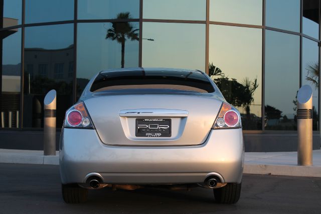 Nissan Altima 2008 photo 1