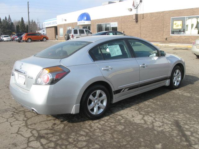 Nissan Altima 2008 photo 1