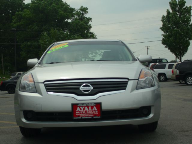 Nissan Altima 2008 photo 2